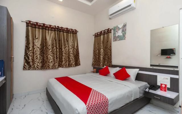 OYO 22300 Sri Ramachandra Guest House
