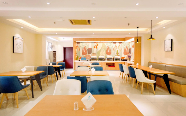 Hanting Hotel Nanchang Jinggangshan Avenue