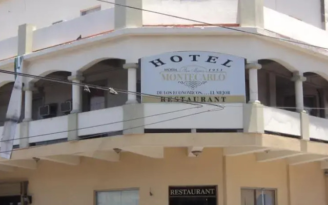 Hotel Montecarlo