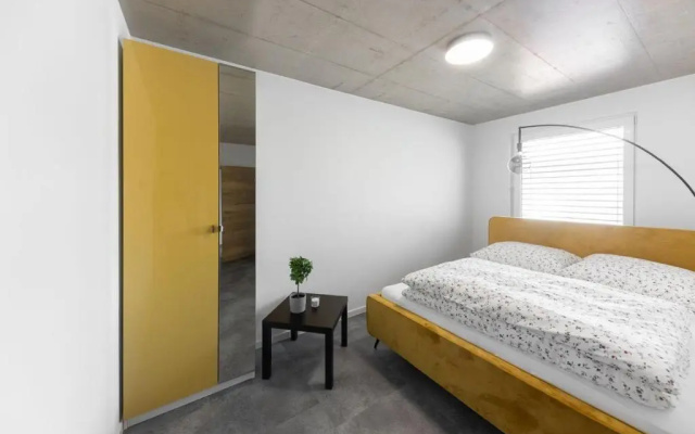 Marley & Me Apartments