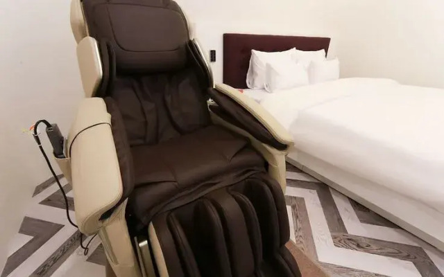 Yangsan Candeo Hotel
