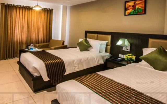 Plazza hotel , Trichy