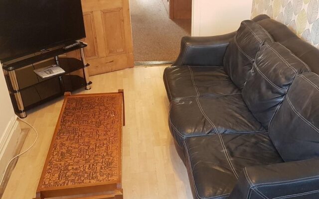 Liss Budget Rooms