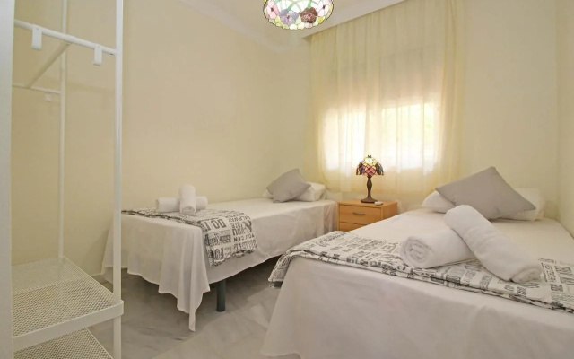 Del Parque Flats - Golf & Beach