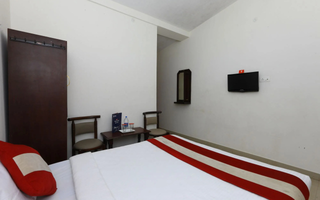 OYO 9183 RJ Inn
