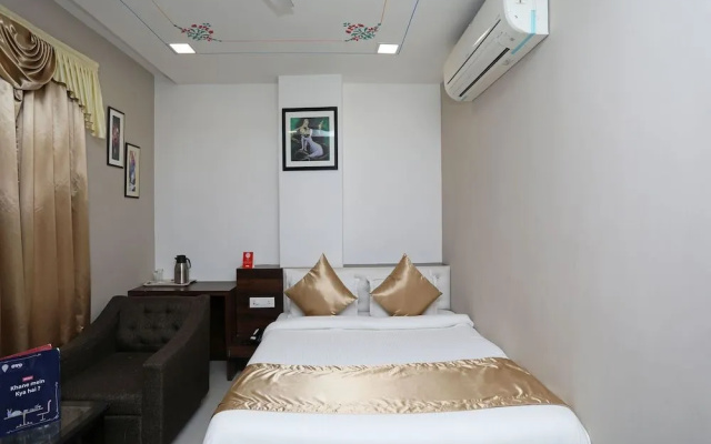 OYO 133 Hotel Kingfisher
