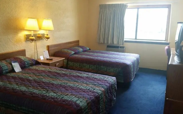 Super 8 Moline