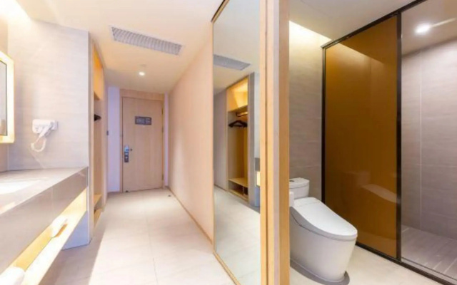 Ji Hotel (Jinan West Railway Station)