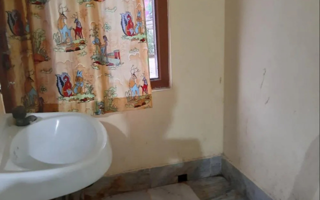Goroomgo Jully Lodge Puri