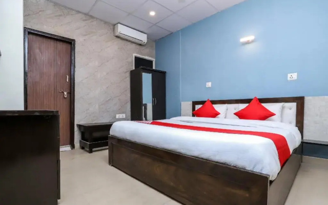 OYO 24802 Delight Stays