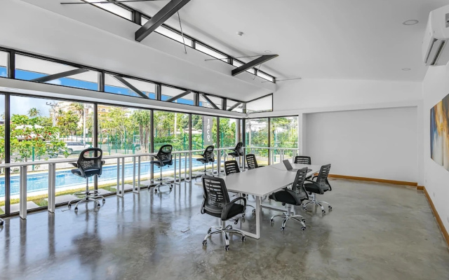 Contemporary Viva Jaco Residences Suite With Pool