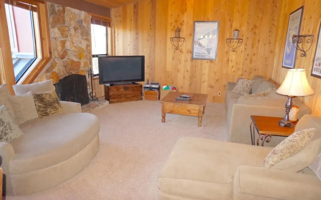 633 3 Bedroom Home