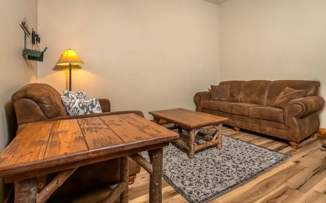 Baraboo Lodge