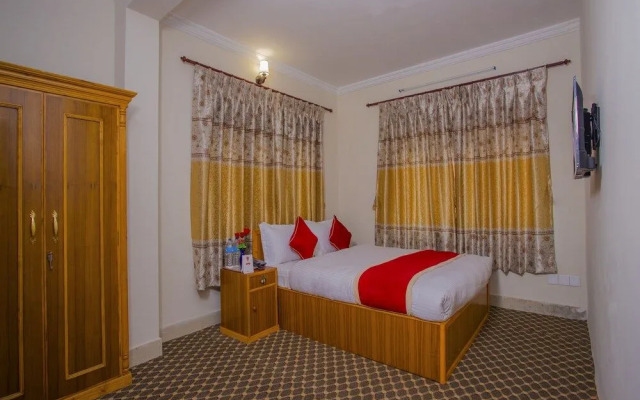 OYO 293 Royal Bouddha Hotel