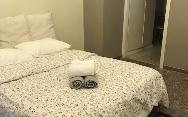Апартаменты Comfort apartment in Athens center комната для гостей