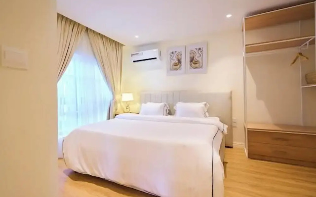 Stone House Apartment