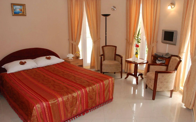 Hotel Regina