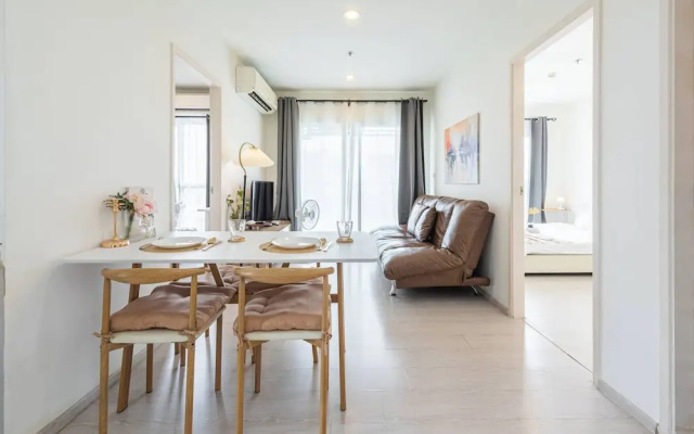 2BR 7 Mins Walk to BTS Bill Included
