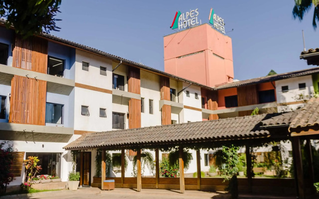 Alpes Hotel