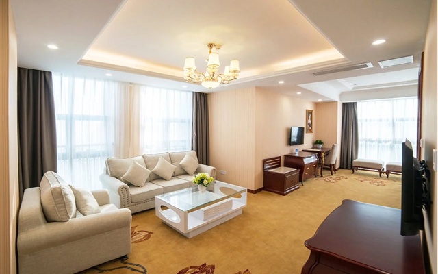 Vienna Hotel Zhejiang Huzhou Changxing Mingzhu Road