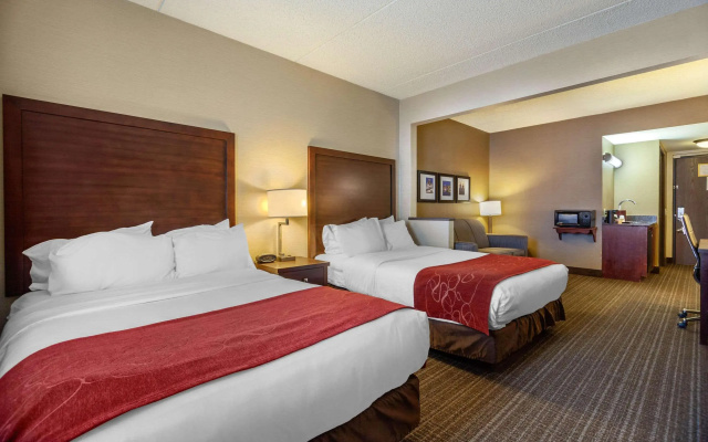 Comfort Suites Green Bay West