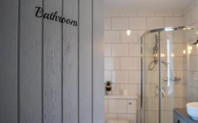 Great Glen Way Canal Side Apartment