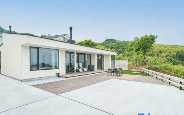 Suite Villa The Most