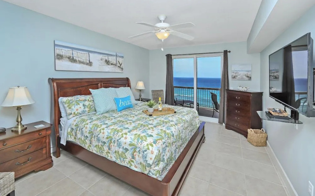 Sunrise Beach 1411 by RedAwning
