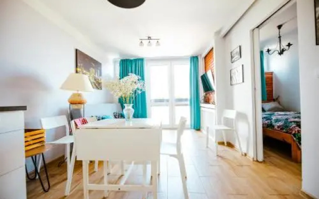 Mirowska Apartment