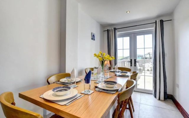Holiday Home Stabal y Rhyd