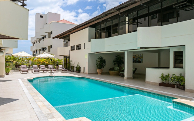 Paraíso Palace Hotel II e III