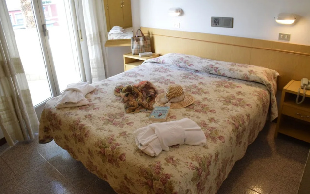 Hotel Columbia Frontemare