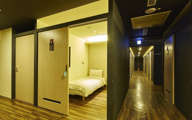 Single inn kaohsiung Lisen Hostel