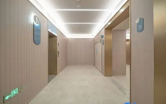 Hanting Hotel (Jinzhou Central Street Gutaye Night Market Branch)