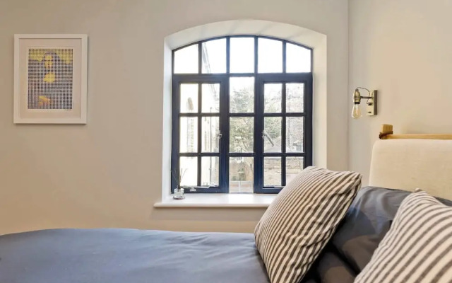 Elegant 2 Bedroom Flat - King's Cross
