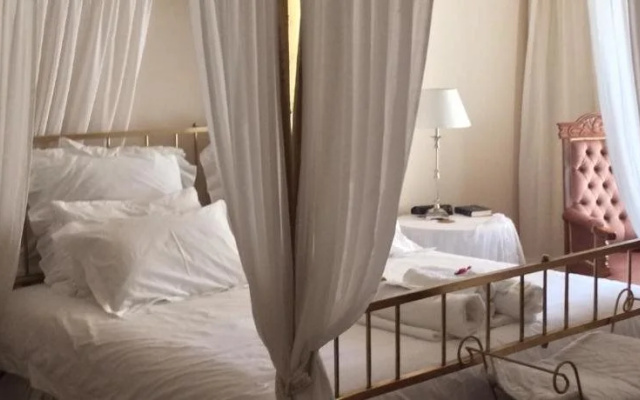 Florentia Guest House