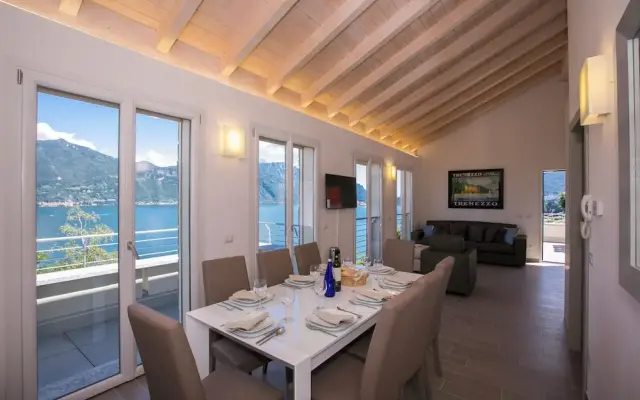 Paradiso di Menaggio Penthouse