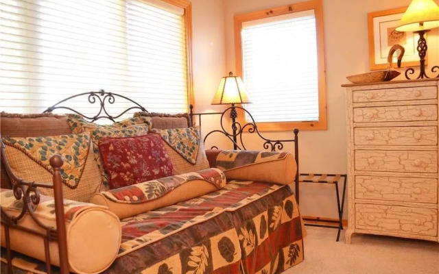 Elk Ridge Townhomes