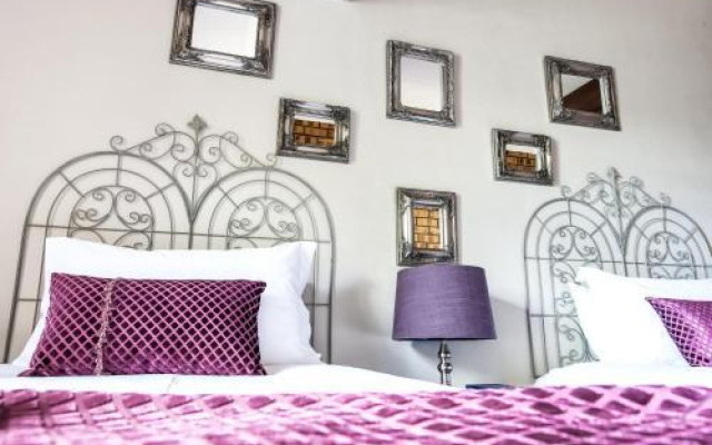 Vintage Charm Guesthouse