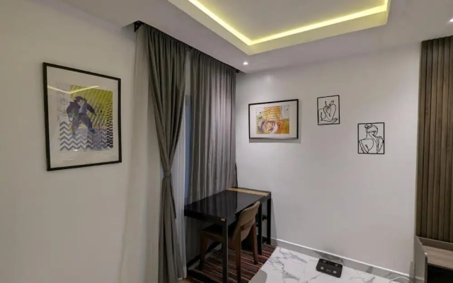 Micasa-Sucasa Hotel and Suites