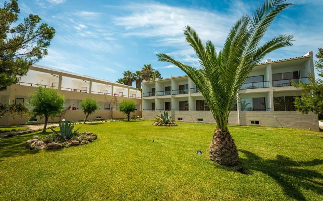 Hotel Pavlina Beach