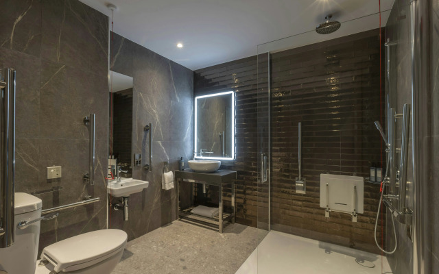 Maldron Hotel Brighton City Centre