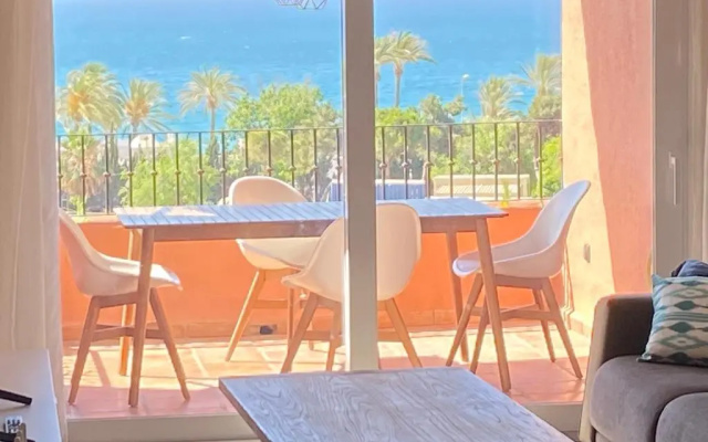 Beautiful Penthouse apartment on Golden mile, near beach