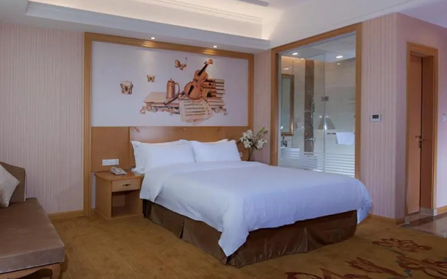 Vienna Hotel Guangzhou Conghua Water Conservancy College Jinhuicity