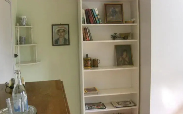 Mälby Säteri B&B