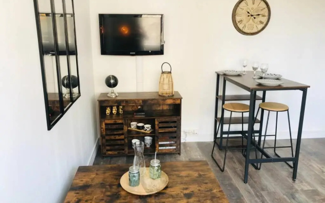 Appartement 2/3 pers, centre ville avec parking.