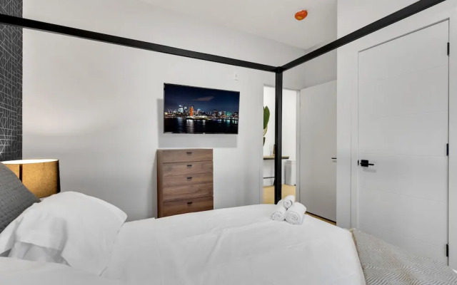 Deluxe Suites Downtown Montreal