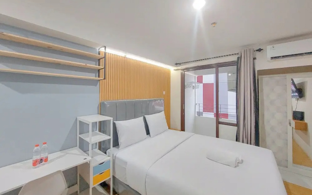 Homey And Elegant Studio At Apartment Sentraland Medan