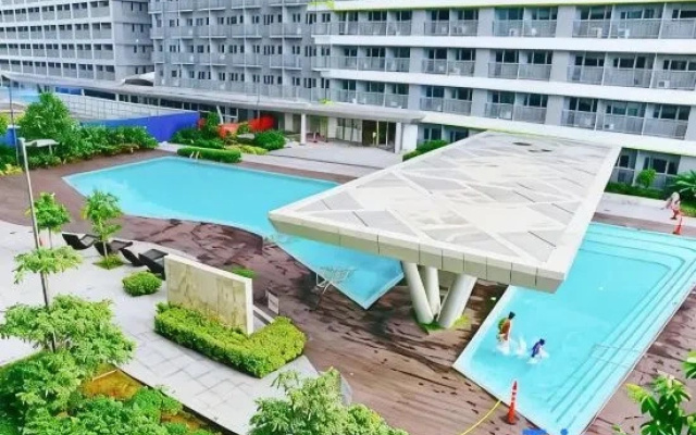 Citispace 1BR Suite at FAME Residences