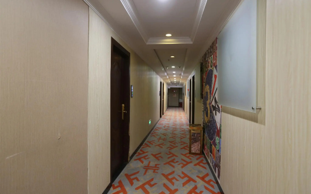 PAI Hotel·Chongqing Jiangbei Airport Changfu Road Light Rail Station
